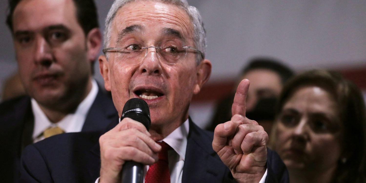 Álvaro Uribe